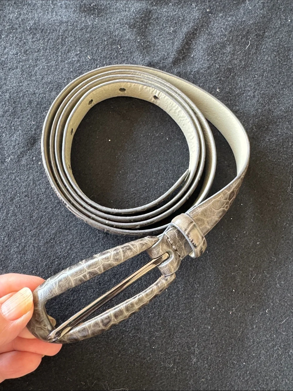Women’s Croc-Embossed Gray Leather Belt